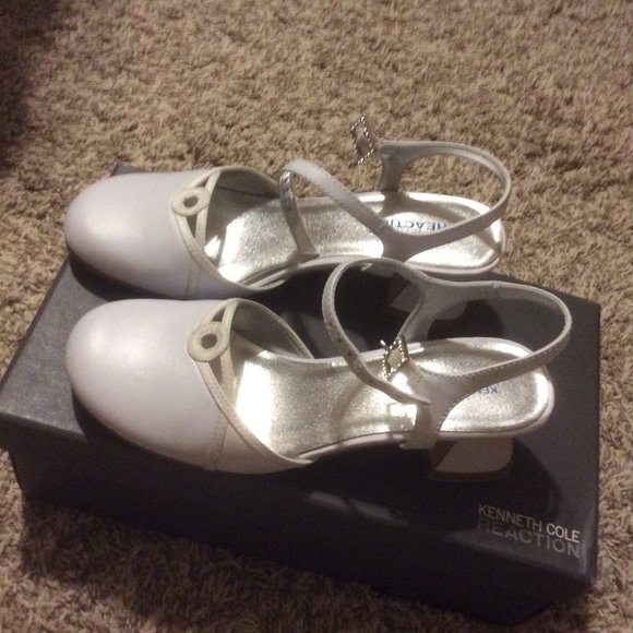 Girls  Dress Pump - Picture 1 of 4